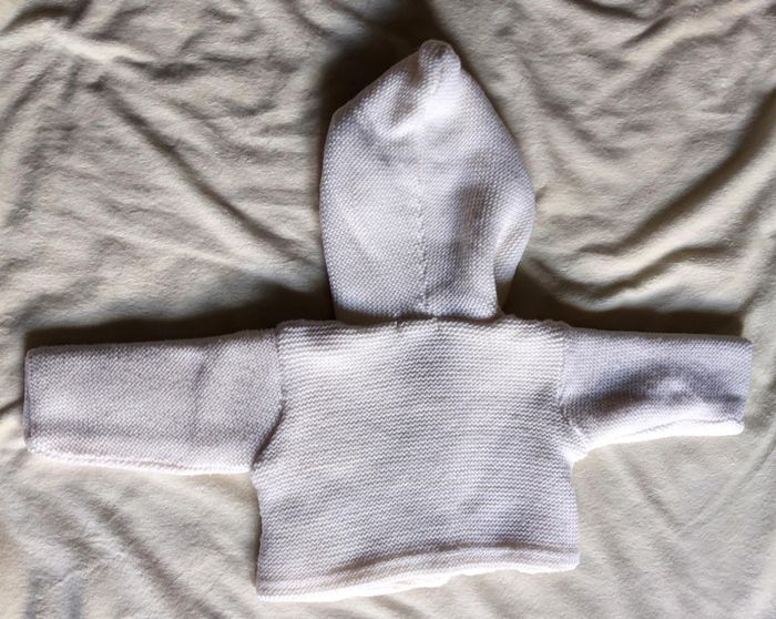 Gilet blanc à capuche 3 mous "Boîte à Malice" - photo numéro 2