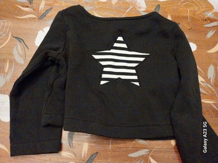 Gilet noir fille 4 ans - photo numéro 2