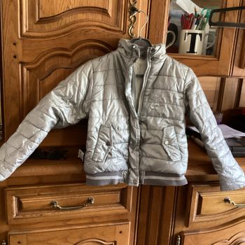 Manteau gris 9ans