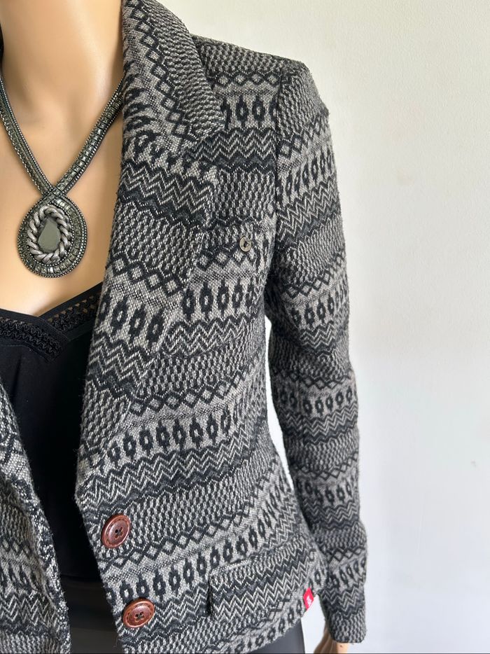 Veste courte grise et noire Esprit taille XS bon état - photo numéro 4
