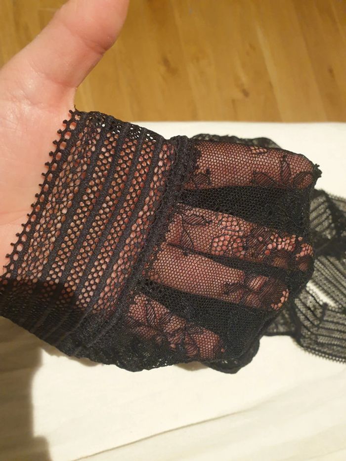 Body dentelle taille M - photo numéro 2