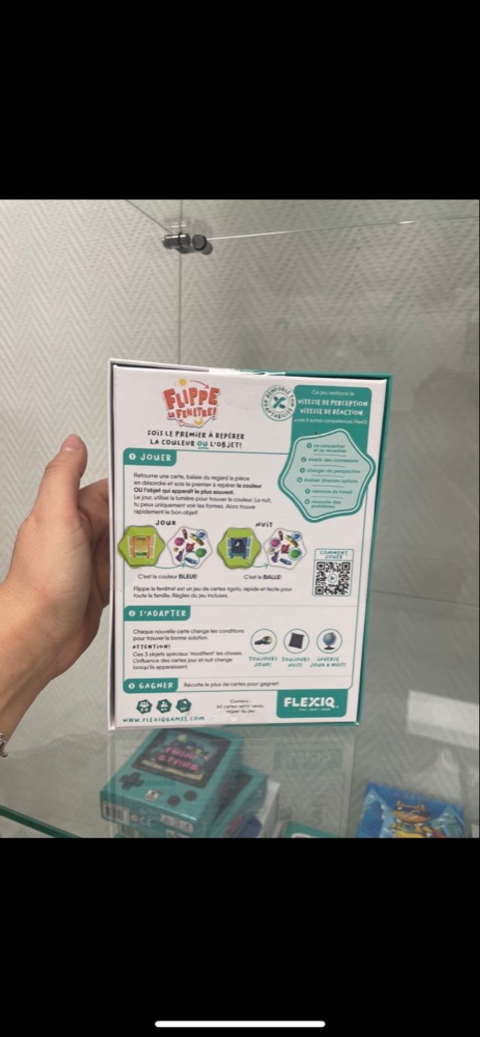 Jeux de société flippe la fenêtre - photo numéro 2