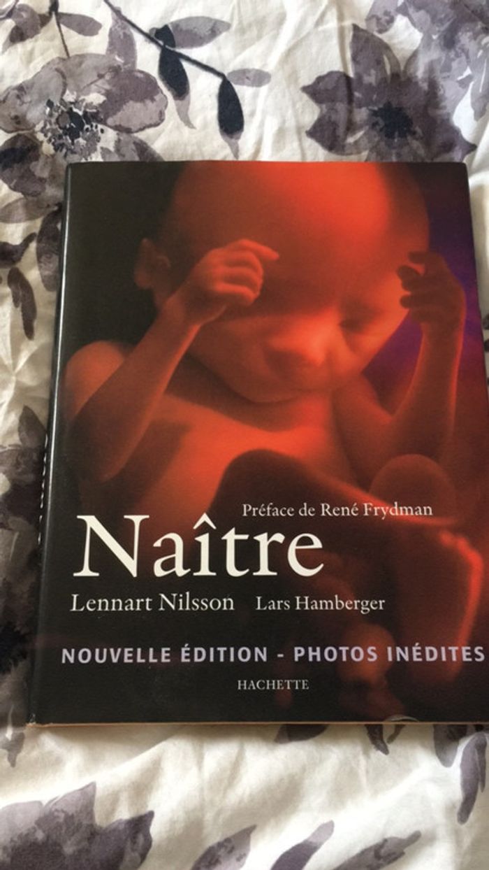 Livre Naître édition hachette