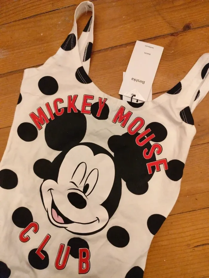 Body sans manches Bershka x Disney Mickey XS neuf - photo numéro 2