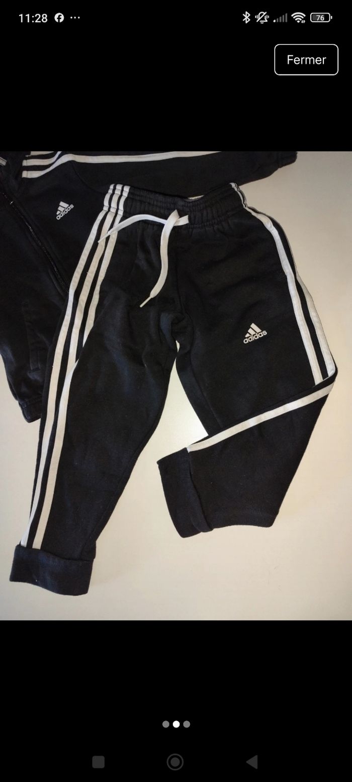 Ensemble adidas  5 /6 ans - photo numéro 2