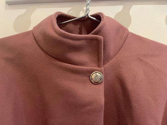 Cape rose pale poudre avce ceinture noire ceinturée neuf avec étiquette cherry&co - photo numéro 6