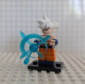 Figurine Dragon Ball : Goku Ultra Instinct V4, style lego
