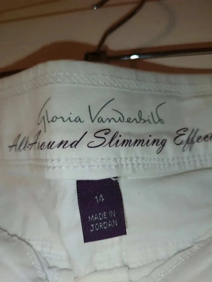 Pantacourt blanc - Gloria Vanderbilt - taille 42 - photo numéro 4