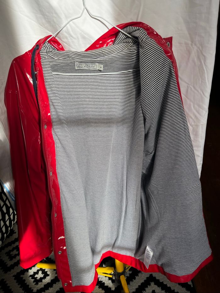 Impermeable rouge vernis petit bateau - photo numéro 3
