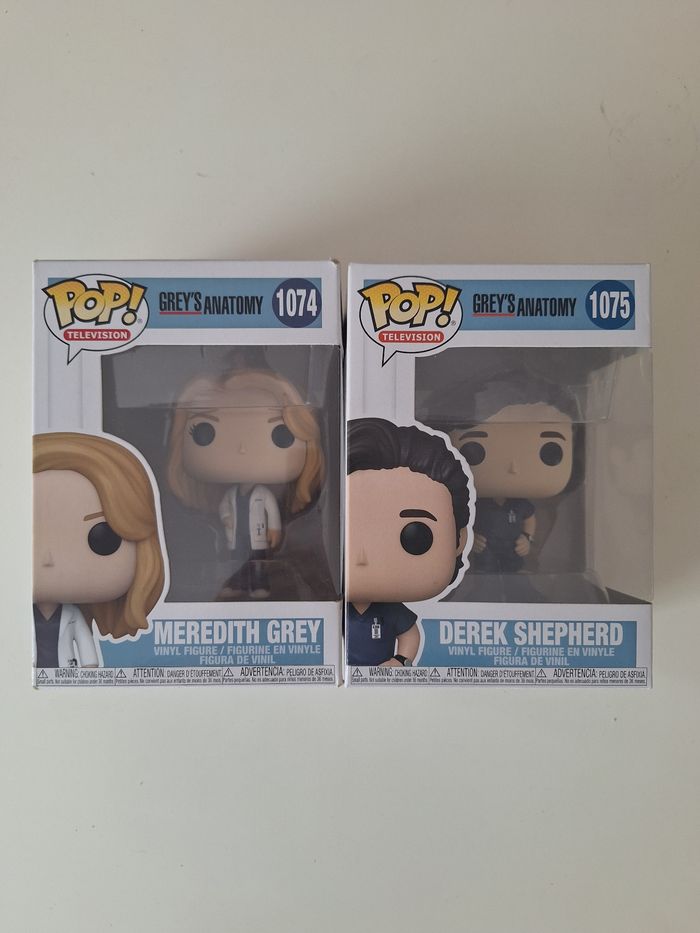 Lot 2 funko pop Grey's anatomy Meredith Grey #1074 Derek Shepherd #1075