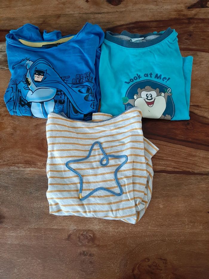 Lot de vêtements garçon 4 et 5 ans - photo numéro 2