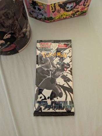 Booster japonais pokemon noir neuf