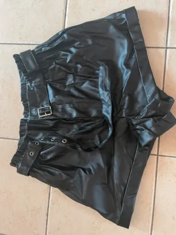 Short shein L