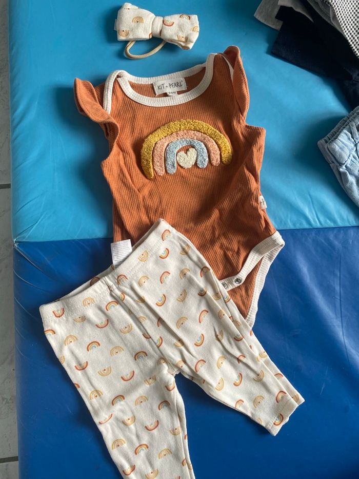 Lot vêtements fille 3 mois - photo numéro 7