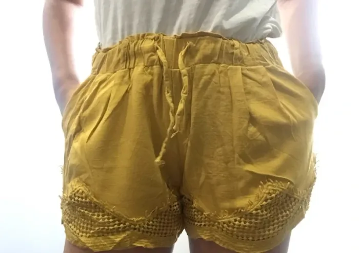 Petit short jaune Shein - photo numéro 3