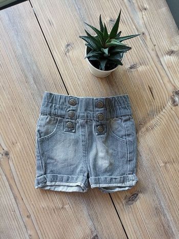 Short fille 6 mois