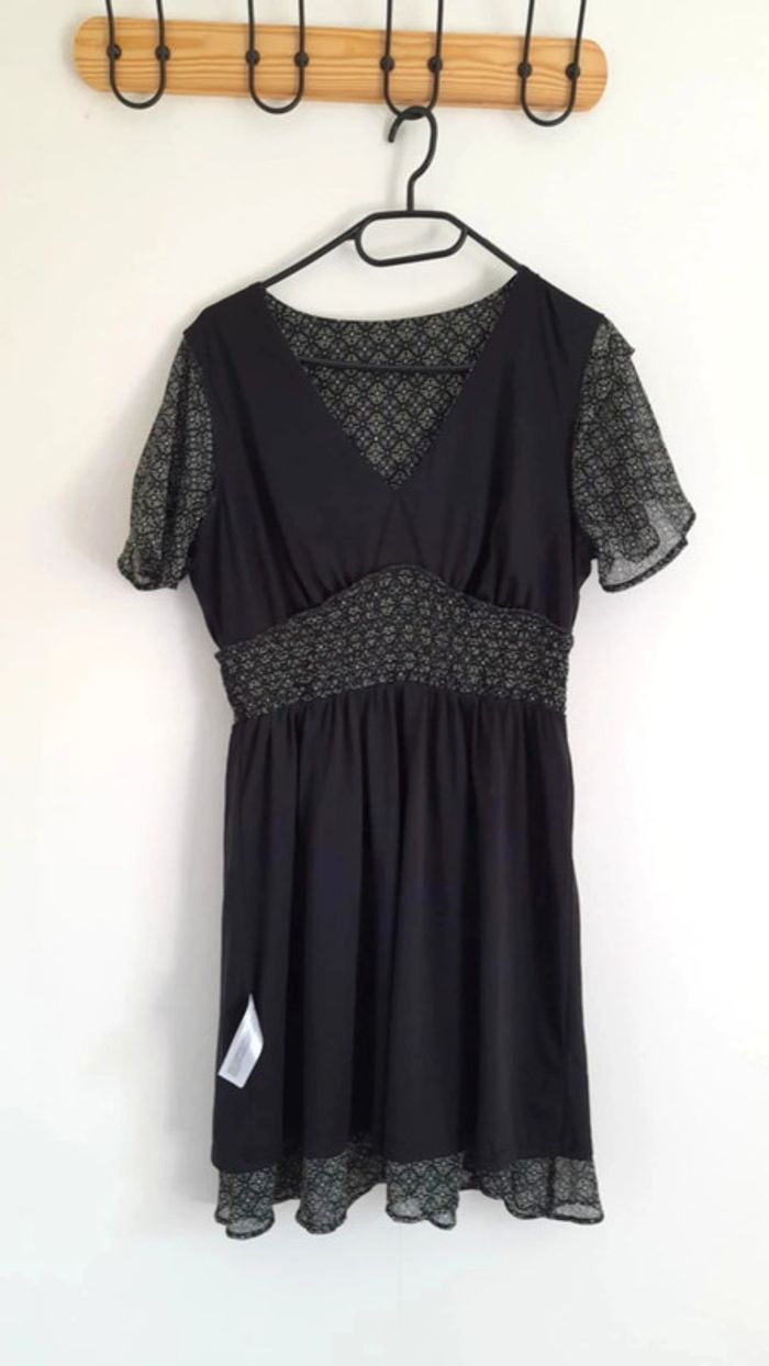 Robe courte noire et verte Cache Cache taille L - photo numéro 4