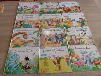 Lot de 12 livres, mes premiers pas vers la lecture/ découvertes