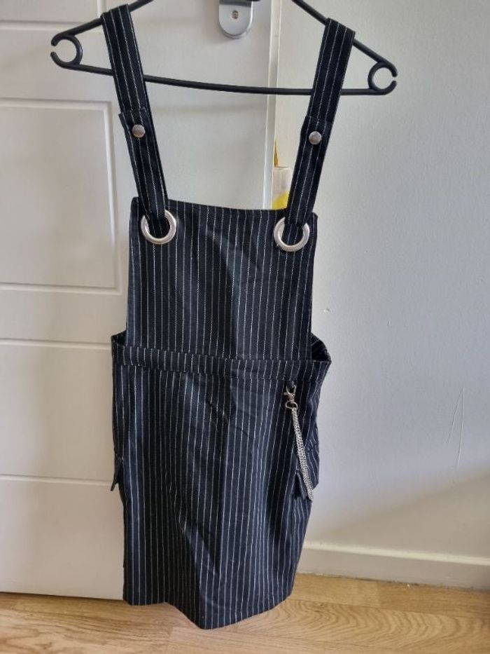 Robe noir