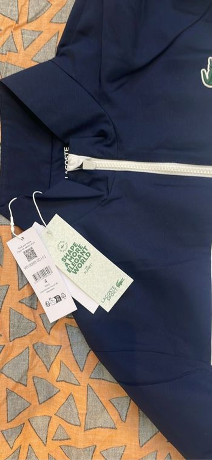 Ensemble Lacoste Neuf Authentique - photo numéro 3