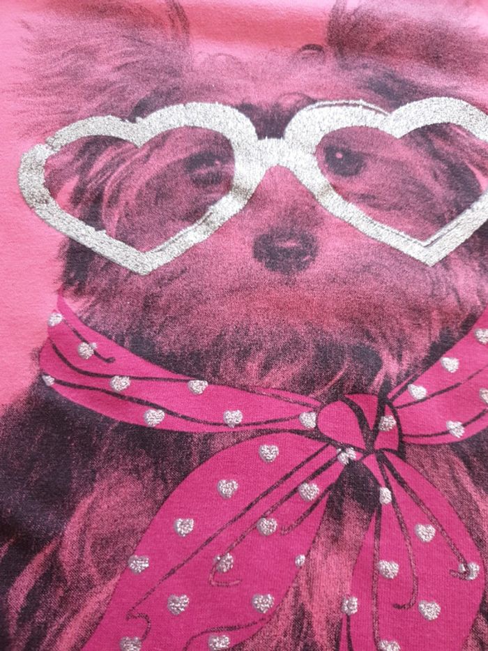 sous pull rose chien avec lunettes - photo numéro 3