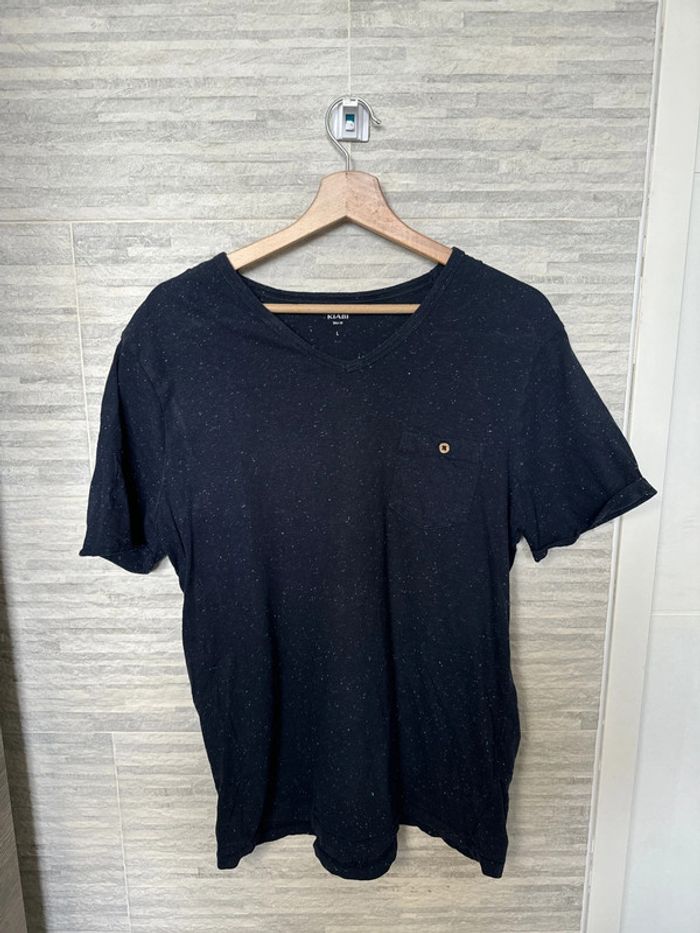 T-shirt l