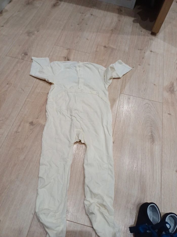 Pyjama 1pièce 24m léger. neuf. - photo numéro 5
