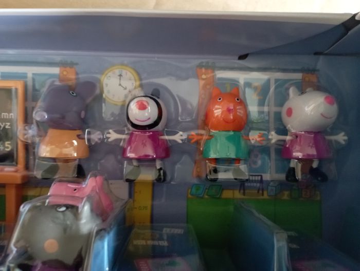 La salle de classe de Peppa Pig - photo numéro 10