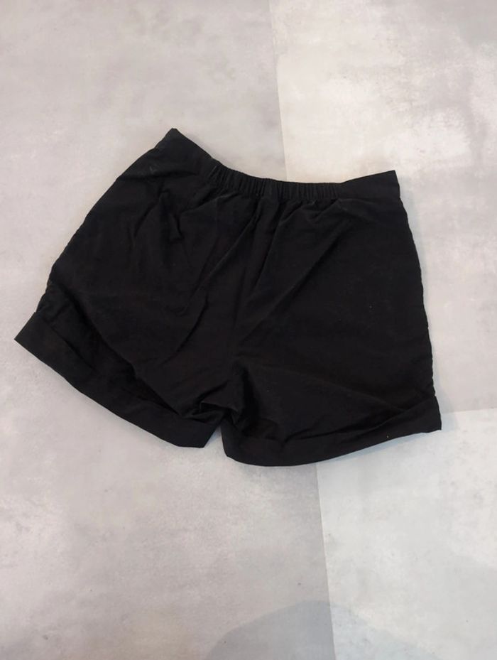 Short Domyos - photo numéro 3