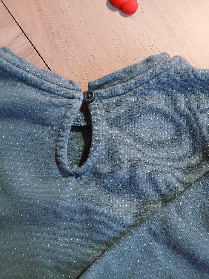 Pull fille 4ans - photo numéro 3