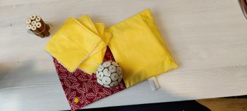 Pochette avec lingettes