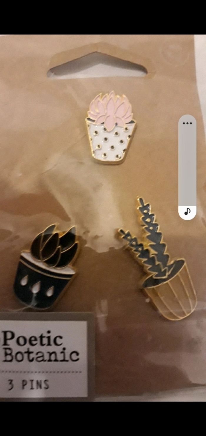 3 pin's poétic botanic - photo numéro 3