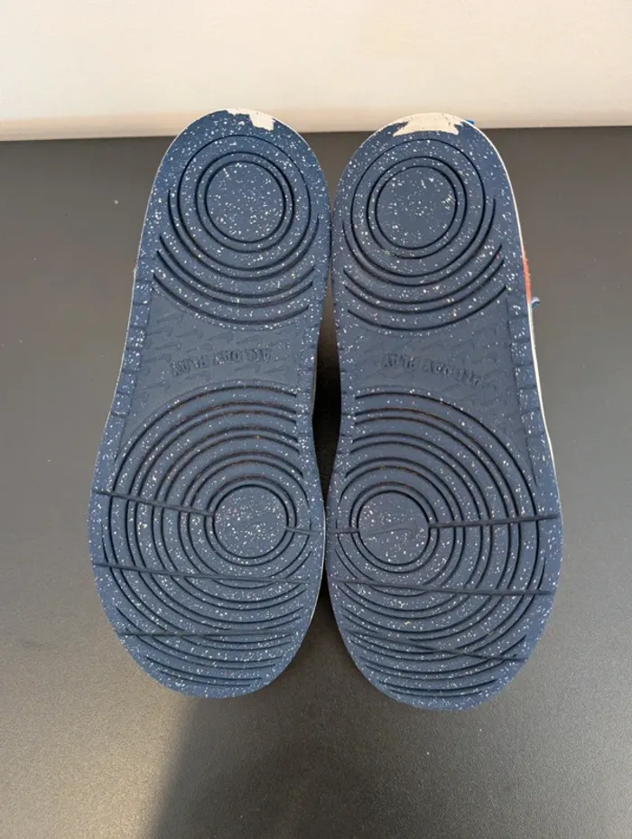 Basket Nike - Taille : 33 - photo numéro 7