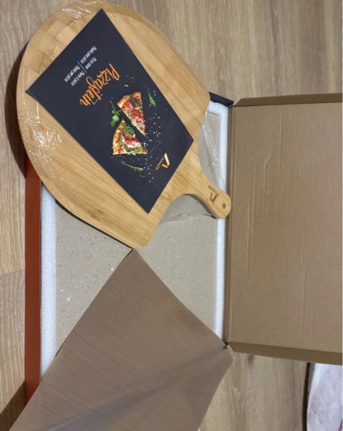 Pierre à pizza neuve sous blister idéal cadeau de Noël - photo numéro 3