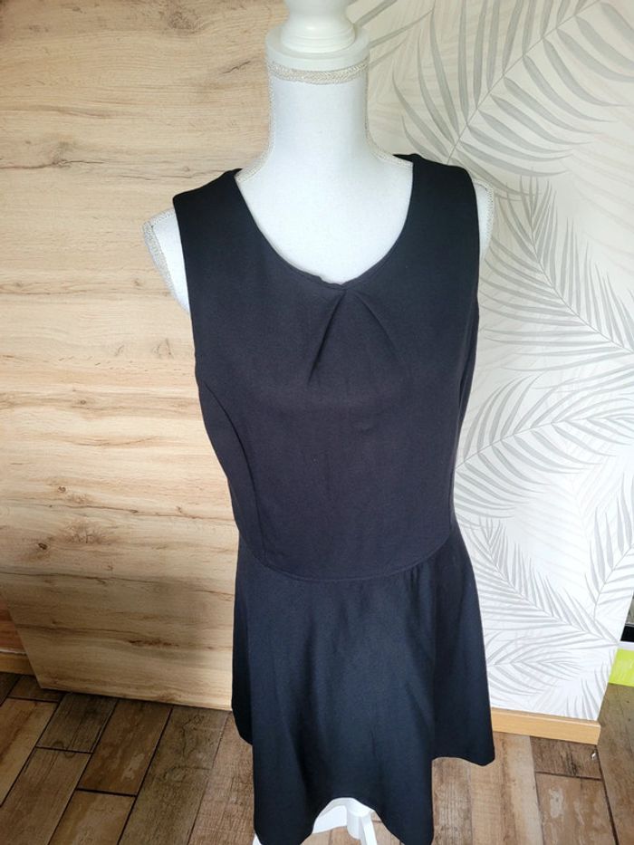 Robe noir femme fleur de sel Paris taille 42 - photo numéro 6