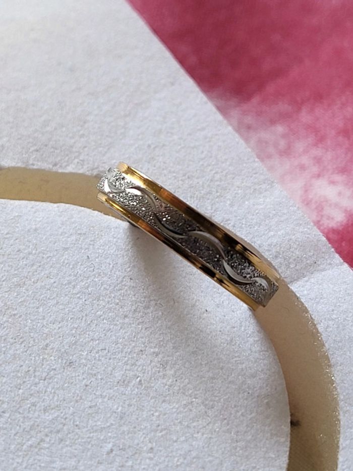 Bague fantaisie - photo numéro 3