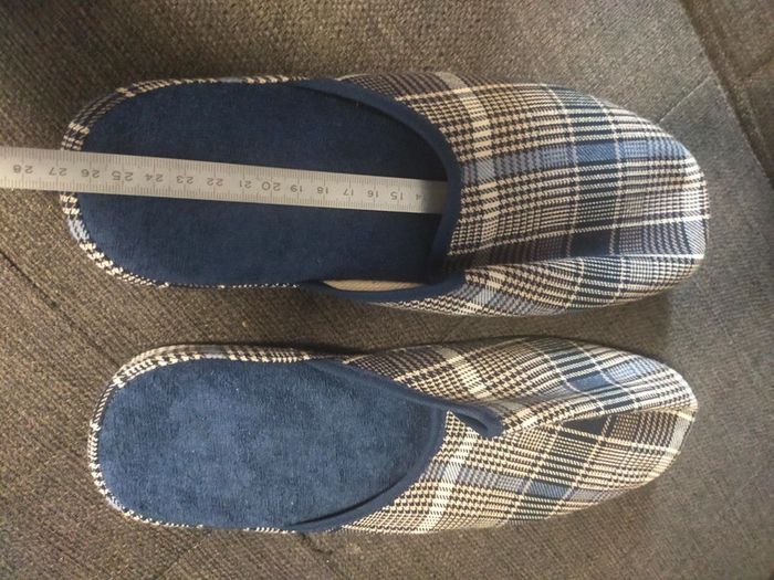 Chaussons homme T 42 neufs carreaux bleu - photo numéro 3