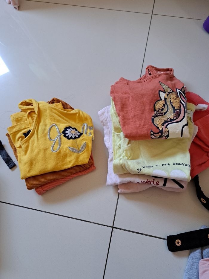Lot vêtement 2ans - photo numéro 9