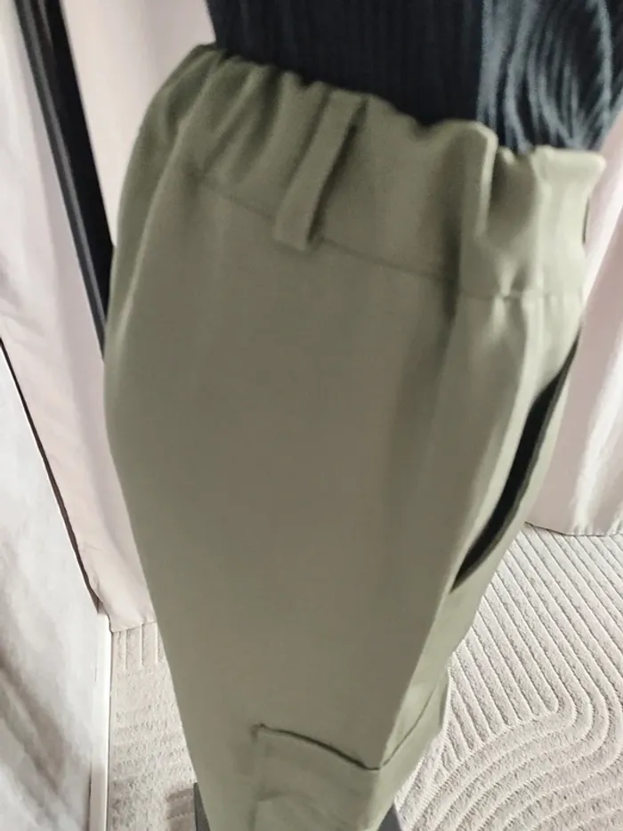 Pantalon cargo - photo numéro 4