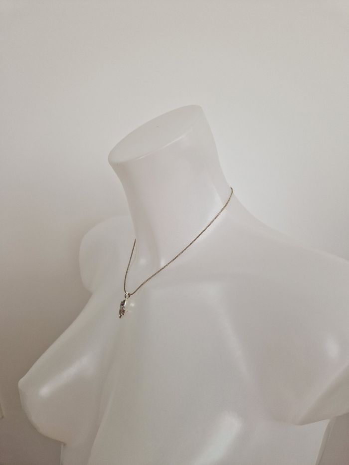 Collier argenté avec sa boîte - photo numéro 5