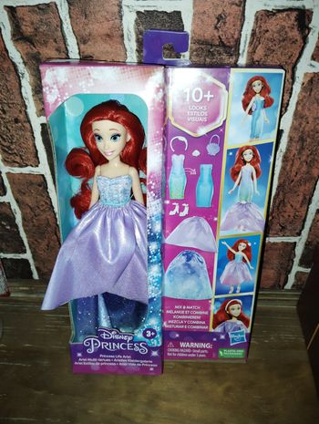 Coffret poupée Disney Ariel avec accessoires