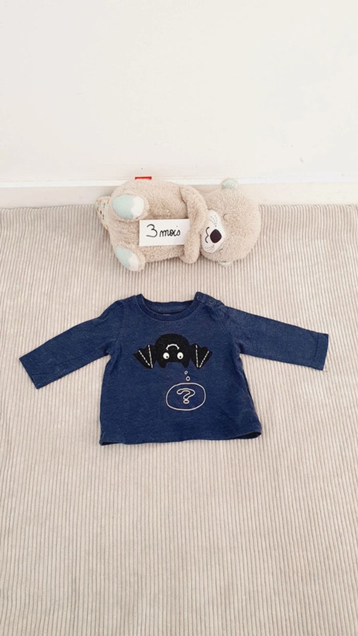 Tee shirt manches longues bleu marine chauve souris bébé garçon 3 mois