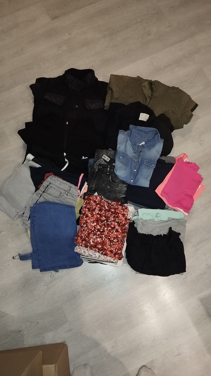 Lot fille 12 ans - photo numéro 2