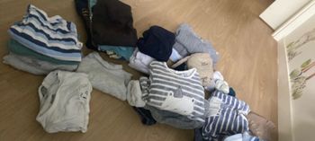Body,pyjama,pantalon,pull,tee shirt,col roulé 1 mois