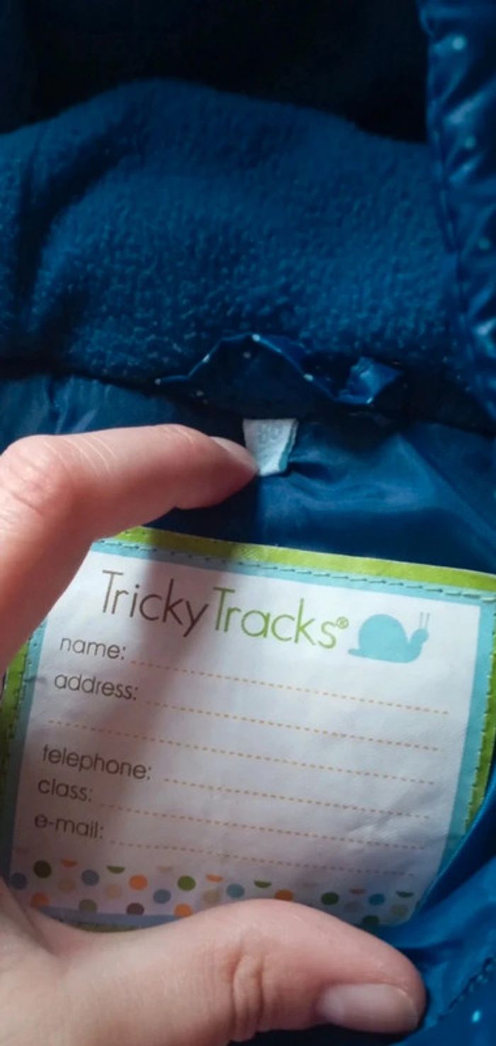Doudoune à capuche Tricky tracks taille 86 cm - photo numéro 2