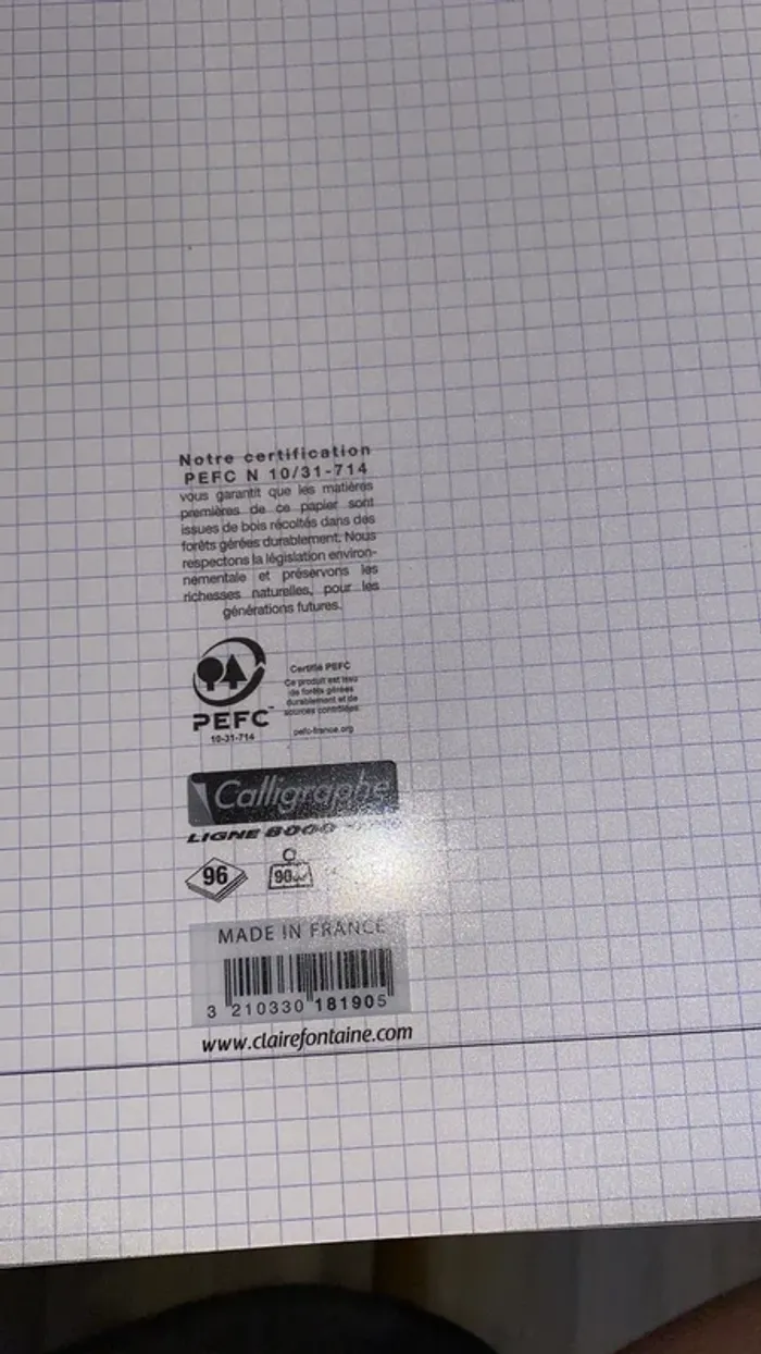 Cahier transparent - photo numéro 3