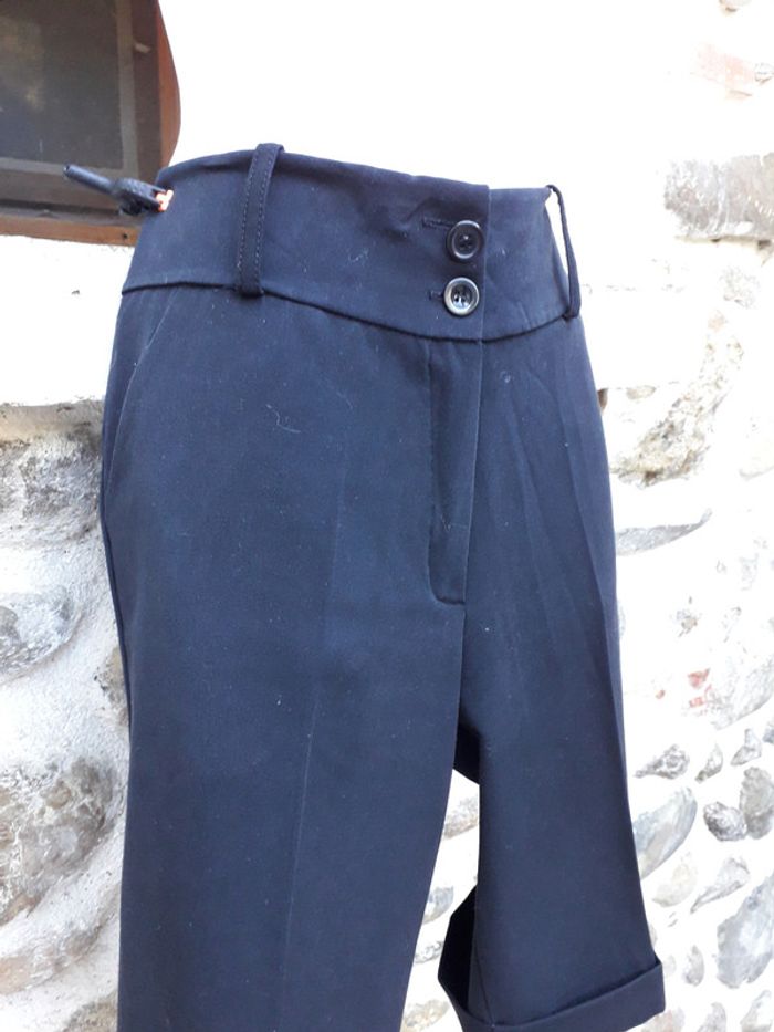 Short bermuda noir - photo numéro 2