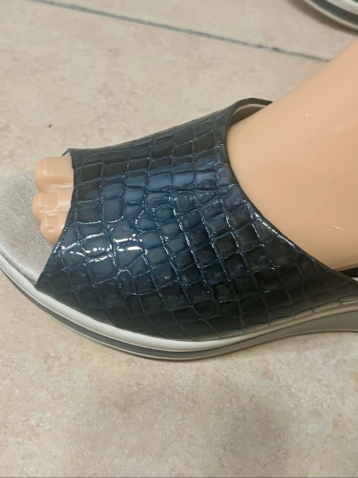 Chaussures sabots - photo numéro 5