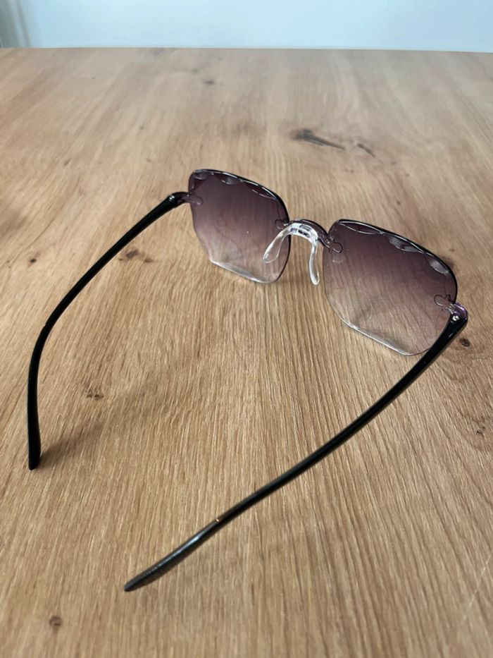 Lunettes de soleil tendances femmes neuves - photo numéro 6