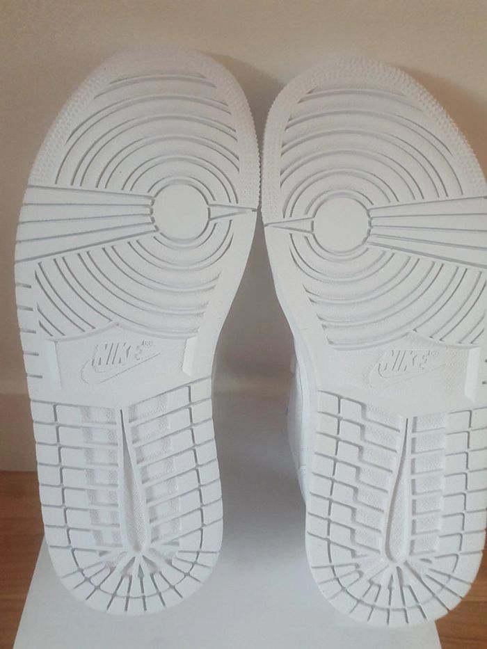 Nike Air Jordan 1 Low "full white" (36) - photo numéro 8
